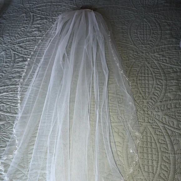 COPY - Brand new veil never worn Other | Wedding Veil Never Worn | Poshmark main image 2